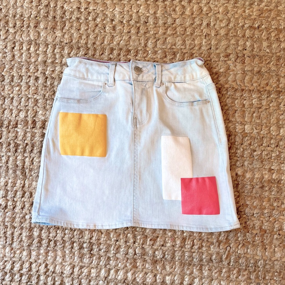 🔸🔹 Calvin Klein Colour block denim skirt